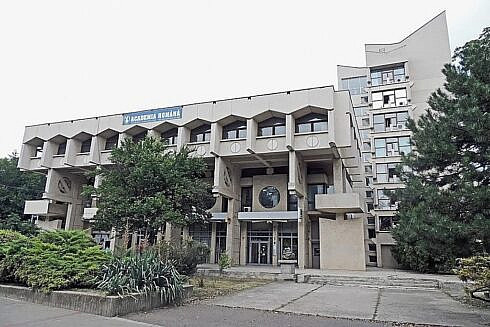 Cunoastere si dialog Natura comunica stiinta si etica ofera raspunsuri