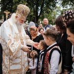 Decalogul IPS Calinic la Marsul pentru Viata Despre darul nasterii copiilor