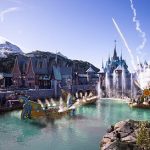 Disneyland Pari a deschis World of Frozen in cel de al doilea parc acum denumit Disney Adventure World