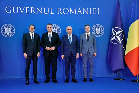 Intalnirea prim ministrului Ilie Bolojan cu Apostolos Tzitzikostas comisar european pentru transporturi durabile si turism