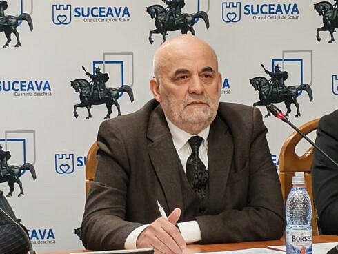 Primarul Vasile Rimbu a retras din Consiliul Local proiectele pentru realizarea strapungerilor la Scolile Gimnaziale nr 3 si 9 din Suceava 1