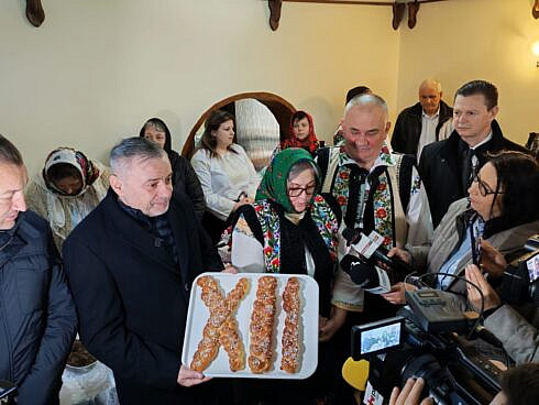 Sarbatoare culinara cu zeci de preparate traditionale la Festivalul Produselor de Post din Adancata FOTO