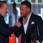 cuba gooding jr si iubita sa fosta nora a lui robert de niro vin pe 1 mai in romania cu ce ocazie vor fi prezenti cei doi la mamaia sa incerce si ei niste mici