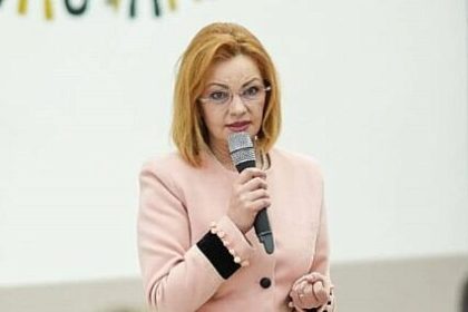 femicidul devine lege deputatul mirela adomniciai sunt unul dintre cei 250 de parlamentari care au sprijinit aceasta initiativa si am votat cu toata convingerea