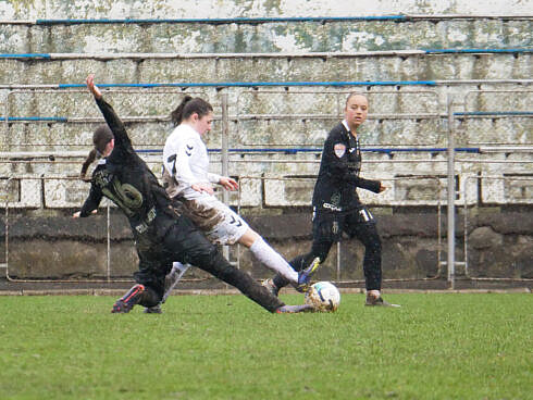 fotbal feminin liga a III a csu suceava a invins o pe unirea slobozia la un scor concludent