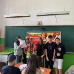 sub jumatate dintre elevii romani au o viziune optimista prin viitorul lor profesional majoritatea isi doresc sa isi dezvolte o afacere nu sa isi continue studiile