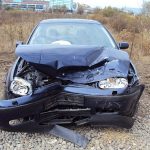 Accident in Siret Sofer ranit dupa ce a lovit un copac din cauza consumului de alcool