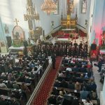 Biserica Adormirea Maicii Domnului din Cacica Concertul pascal sustinut de Corala Ciprian Porumbescu FOTO