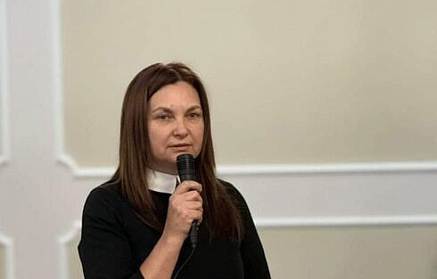 Deputata AUR din Suceava Veronica Grosu solicita premierului sa dezvaluie ce solutii are pentru stabilirea unor costuri reale ale creditelor in Romania