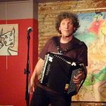 Francois Gaillard invitatul Aliantei Franceze din Suceava la o noua editie a activitatii Cantaretul lunii