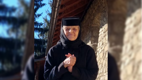Intreaga noastra adanca tristete la trecerea in nefiinta a Maicii Lucia Morosan de la Manastirea Moldovita