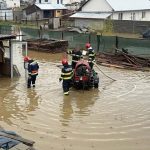 Inundatii in Mitocu Dragomirnei