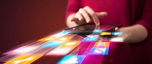 Minora din Suceava descoperita de politisti dupa ce a fugit de acasa din cauza confiscarii telefonului mobil