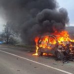 O masina complet inflacarata si cu risc de explozie dupa un accident in Vultureshti FOTO