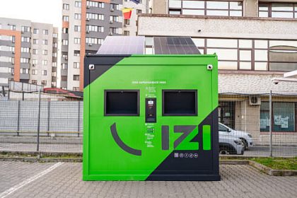 Premier in Suceava lansarea IZI Eco noul sistem de returnare a ambalajelor cu sacul in mai puin de 1 minut