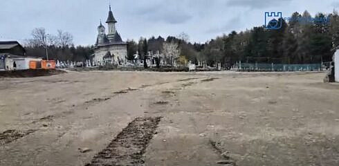 Primaria Suceava a creat o parcare temporara pe locul fostelor garaje din zona Cartodrom In curand acest spatiu va fi modernizat si va include locuri de parcare zone verzi si spatii de relaxare pentru comunitate