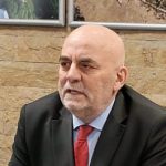 Primaria Suceava ar putea pastra pretul de 500 de lei pe an pentru atribuirea unui loc de parcare ceea ce inseamna 135 lei pe zi De asemenea un posibil regulament modificat este incert