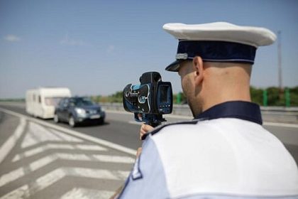 Razie ampla in localitatile de frontiera ale politiei Vicovu de Sus Radauti si Siret Au fost aplicate 48 de amenzi iar 5 persoane au primit avertismente verbale pentru incalcarea normelor de conduita