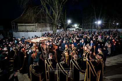 Sfanta si Marea Vineri la Catedrala Arhiepiscopala din Suceava
