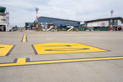 Soldan anunta lansarea unui nou proiect pentru dezvoltarea Aeroportului Suceava care inclue un sistem modern de balizaj pe platforma de imbarcare si debarcare a aeronavelor FOTO