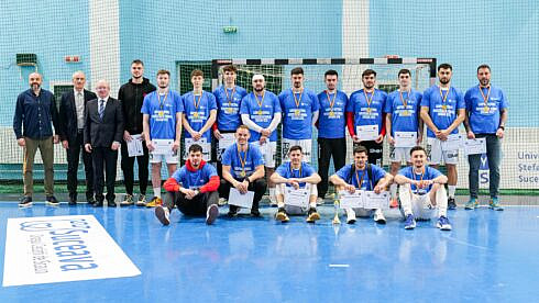 Suceava va fi gazda etapei finale a Campionatului National Universitar de handbal masculin Universitatea Suceava va concura pentru al noua lea titlu national