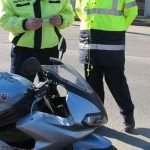 Tanar de 21 de ani din Buda prins de politisti conducand beat si fara permis motocicleta mamei sale aflata sub sechestru