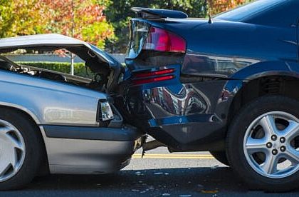 Un sofer baut a cauzat un accident rutier in municipiul Suceava implicand trei autoturisme