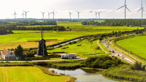 cum progreseaza raben group intr un an dificil pentru sectorul logistic reducerea emisiilor cu 41 si investitii in flota electrica