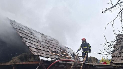 incendiu la o locuinta din ipotesti stins de voluntari si localnici