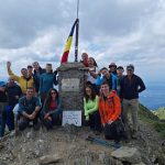 13 x 2500 m provocarea Anii Drumeiei opt dintre cele mai inalte varfuri din Romania au fost deja cucerite Urmeaza doua etape speciale in luna august