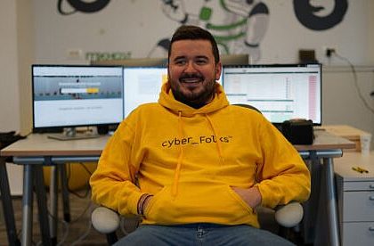 52 dintre atacurile ransomware au loc in weekenduri sau de sarbatori Cyber Folks Companiile trebuie sa isi protejeze infrastructura online si in perioada concediilor echipelor