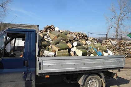 A incaercat un volum dublu de lemn de foc fata de cel mentionat in aviz si a avut de suferit