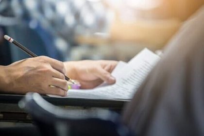 Absenteism de aproape 15 la proba obligatorie a profilului la examenul de Bacalaureat sesiunea de toamna