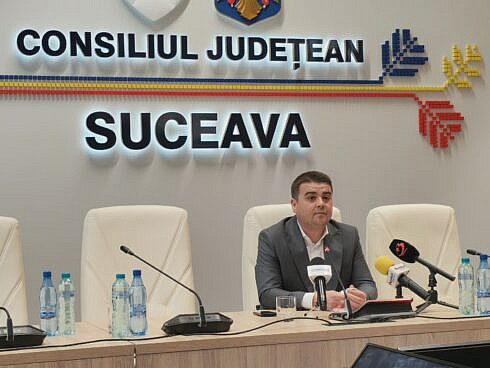 Alti sapte sportivi din Suceava cu rezultate remarcabile la competitiile nationale premiati de Consiliul Judetean la initiativa presedintelui Gheorghe Soldan Fiecare va primi cate 3000 de lei