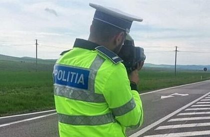 Aproape 450 de sanciuni pentru depirea limitei de vitez date de poliiti n numai trei zile