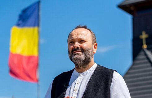 Arhiepiscopia Sucevei si Radauilor referitor la intenia printelui Catalin Axinte consilier local AUR de a ocupa o funcie de consilier administrativ ntr o structura religioas neoficial recunoscut n Romnia