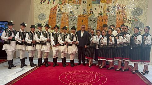 Asociatia EUROACTIV sustine participarea a aproximativ 40 de copii si tineri din Bucovina la Festivalul International de Folclor Kostoski din Ohrid Macedonia de Nord