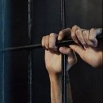 Brasovean reinut in arestul IPJ Suceava pentru ca a refuzat prelevarea de probe pentru determinarea alcoolemiei