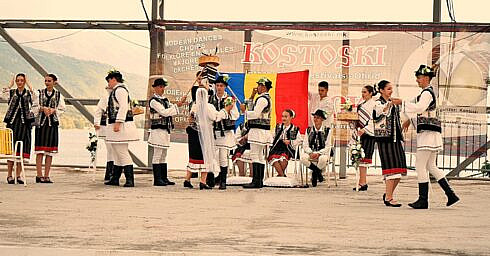 Bucovina aplaudata pe scena internationala la Festivalul Kostoski din Macedonia