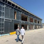 Casatoriile vor fi relocalizate din subsolul Primariei Suceava si mutate la suprafata Incepand cu luna octombrie viitorii miri vor putea spune DA intr o locatie din Iulius Mall foto