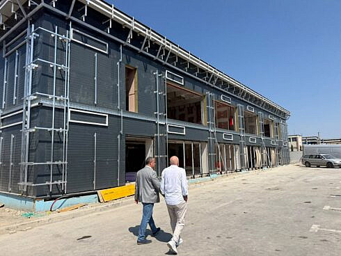 Casatoriile vor fi relocalizate din subsolul Primariei Suceava si mutate la suprafata Incepand cu luna octombrie viitorii miri vor putea spune DA intr o locatie din Iulius Mall foto