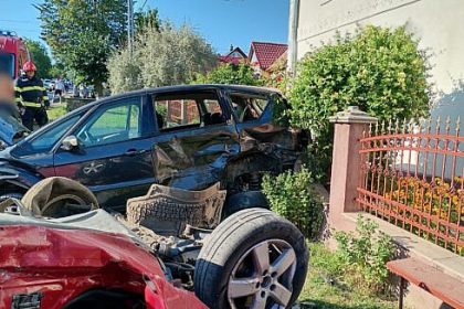 Cinci persoane ranite in urma unui accident rutier la Clit foto