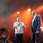 Gheorghe Soldan a informat locuitorii din Moara in cadrul Zilelor Comunei ca ACET va prelua reteaua de apa si canalizare incepand cu 1 septembrie foto