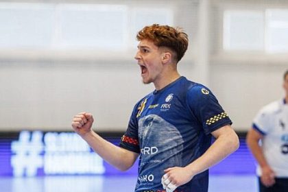 Handbalistul Ianis Chirut de la CSU Suceava a obtinut alaturi de nationala Romaniei trofeul M18 EHF Championship 2026 la o competitie desfasurata in Macedonia de Nord foto