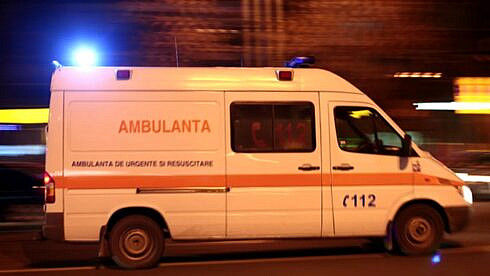 Ingrozitor Barbat de 39 de ani si a pierdut picioarele de la nivelul coapsei dupa ce a fost prins intr un utilaj de la statia de epurare din apropierea Iulius Mall