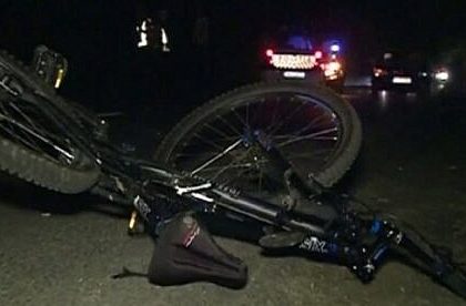 Minora de 17 ani in plasament maternal sancitonata dupa ce a urcat beata pe bicicleta a cadut si s a accidentat