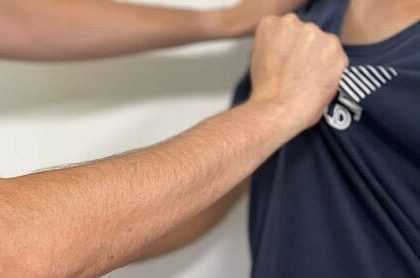Nebunia in care a fost implicat un tanar de 25 de ani din Izvoarele Sucevei declansata de o serie de palme aplicate dupa o bautura unui consatean