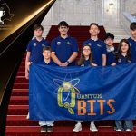 O drona dotata cu inteligenta artificiala capabila sa salveze vieti creata de elevi romani Quantum Bits campioni nationali si in initiativa 100 de tineri pentru dezvoltarea Romaniei