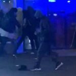 Opt tineri au fost arestati dupa o bataie in masa in fata unei discoteci din Todiresti