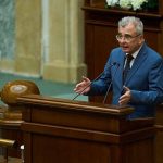 Petrisor Peiu liderul senatorilor AUR Nicusor Dan dezinformeaza in legatura cu un consens pentru trecerea la euro si incearca sa mascheze cea mai grava criza cu care se confrunta Romania